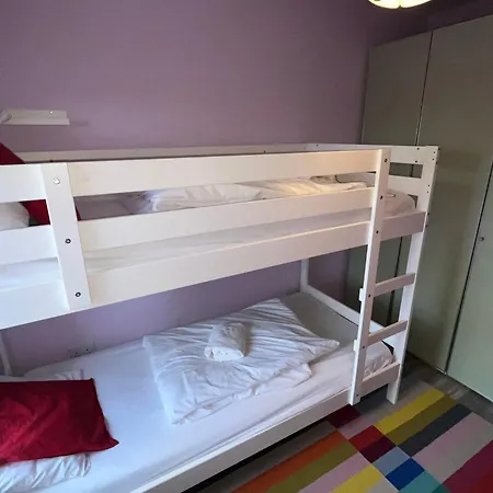 The Stillorgan Village 都柏林